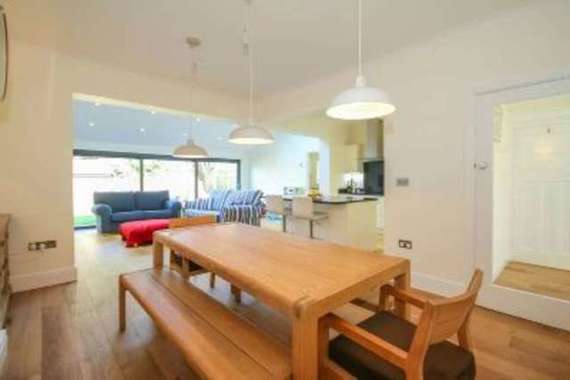 3 Bedroom Semi-Detac...