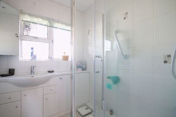 4 Bedroom Semi-Detac...