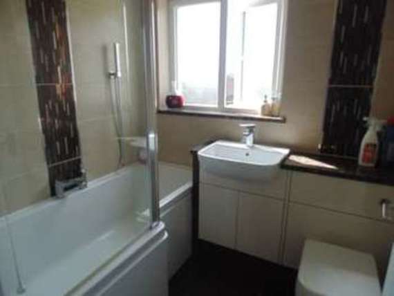 3 Bedroom Semi-Detac...