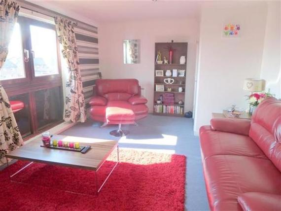 1 Bedroom Flat