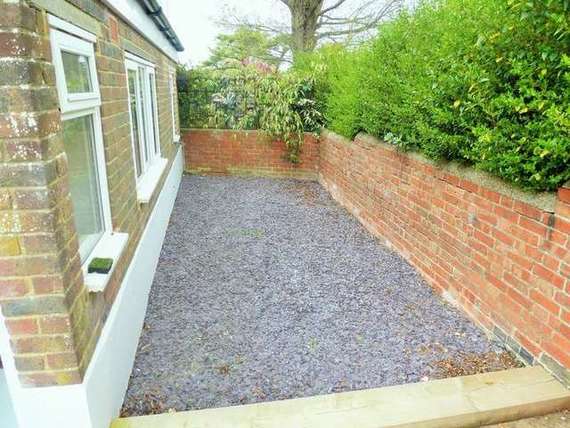 3 Bedroom End of Ter...