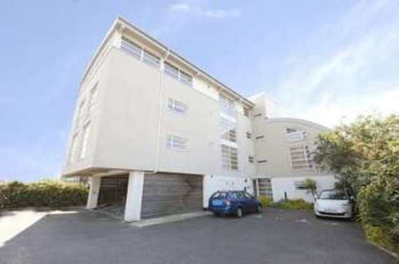 2 Bedroom Flat