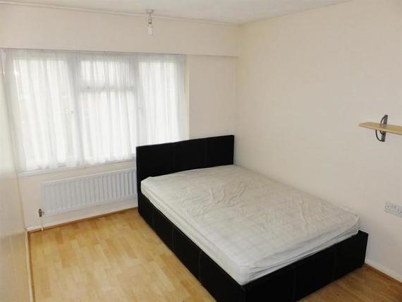 3 Bedroom Maisonette
