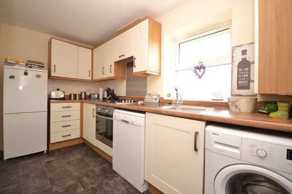 2 Bedroom Maisonette