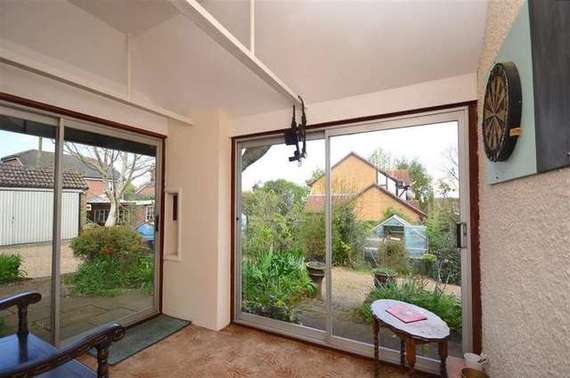 5 Bedroom Bungalow