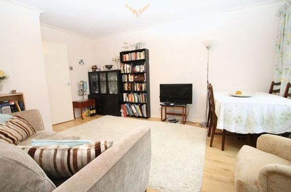 2 Bedroom Flat