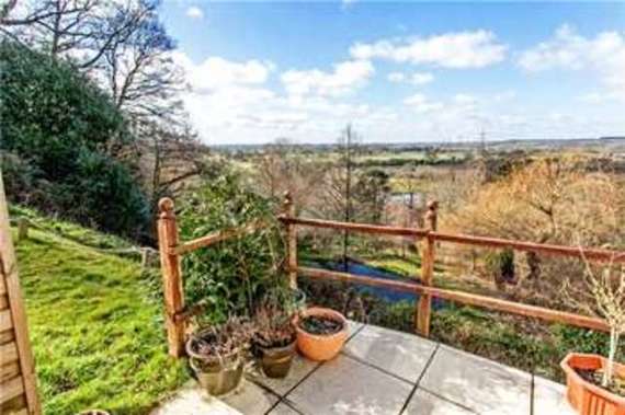 6 Bedroom Detached