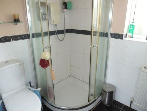 4 Bedroom Semi-Detac...