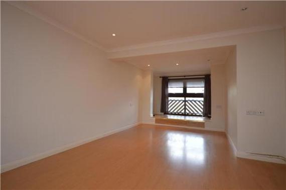 1 Bedroom Flat