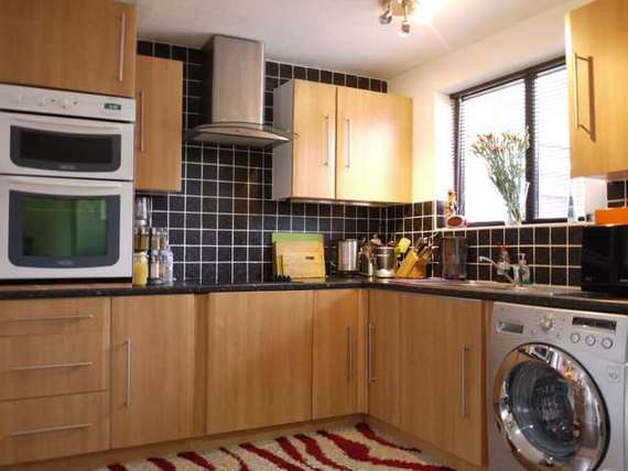 2&nbsp;Bedroom&nbsp;End of Ter...