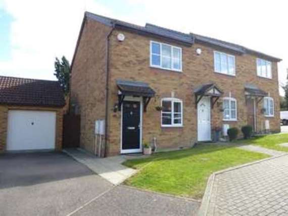 2 Bedroom End of Ter...