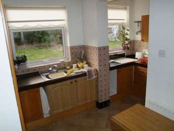 3 Bedroom Semi-Detac...