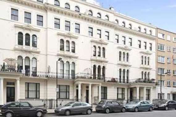 Kensington Gardens Square  Lon...