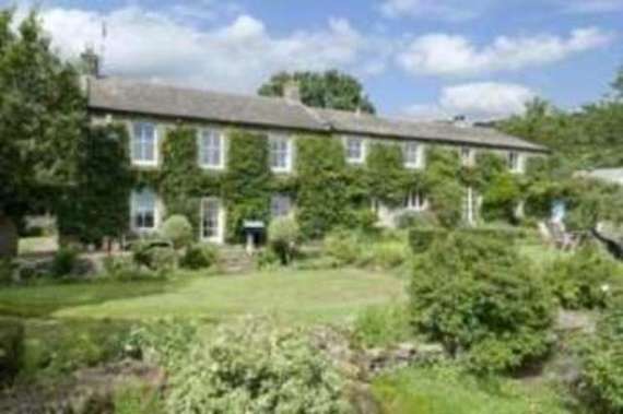 5 Bedroom Detached
