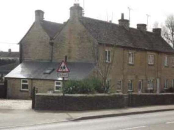 4 Bedroom End of Ter...