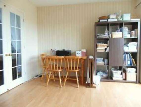 4 Bedroom Semi-Detac...