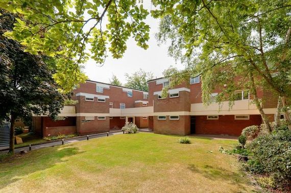 1 Bedroom Flat