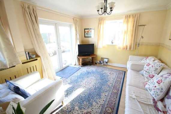 4 Bedroom Semi-Detac...