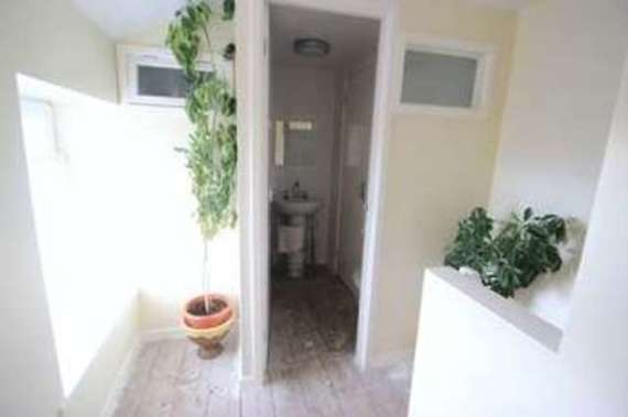 3 Bedroom Semi-Detac...