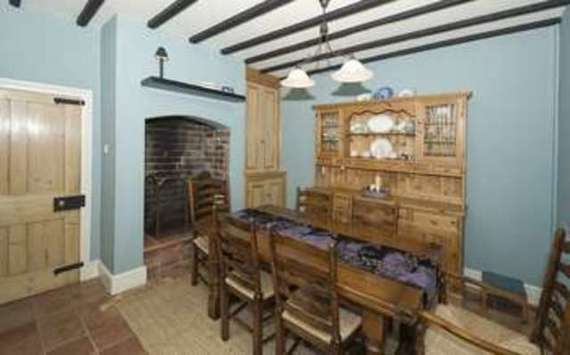 4 Bedroom Semi-Detac...