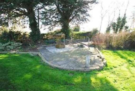 5 Bedroom Detached