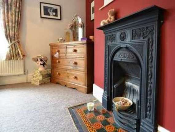 4 Bedroom Terraced