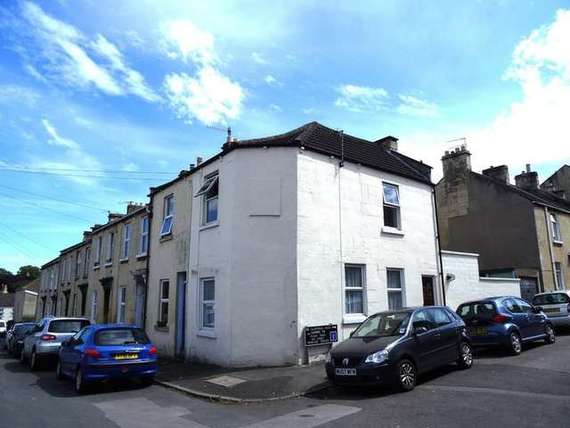 2&nbsp;Bedroom&nbsp;End of Ter...