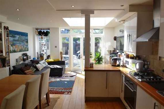 1 Bedroom Maisonette