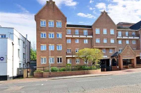 2 Bedroom Flat