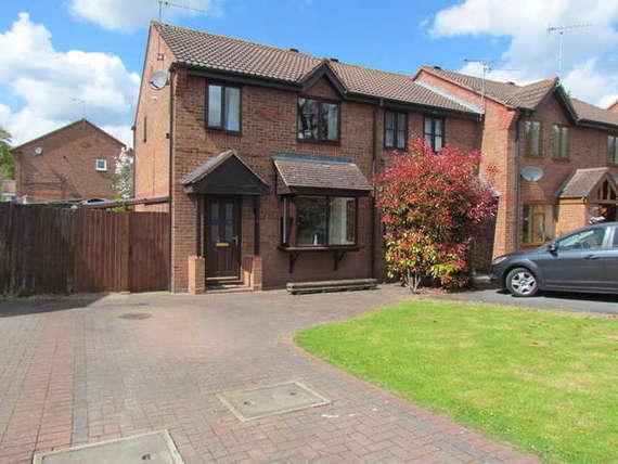 3 Bedroom End of Ter...