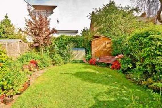 3 Bedroom Semi-Detac...