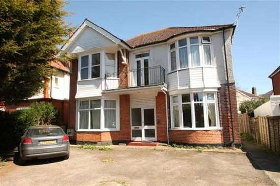 2 Bedroom Flat