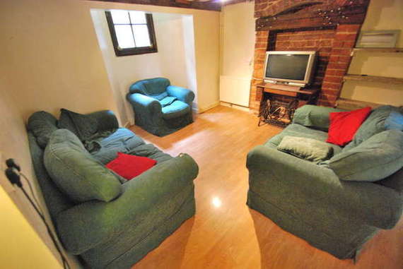 1 Bedroom Detached