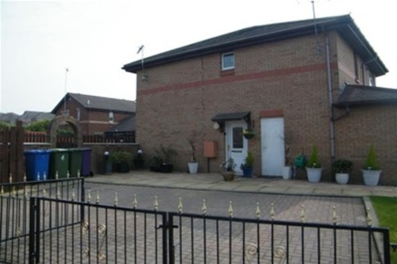 2 Bedroom Flat