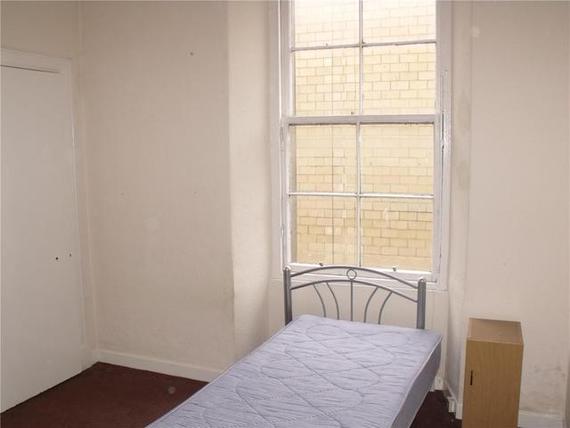 2 Bedroom Flat