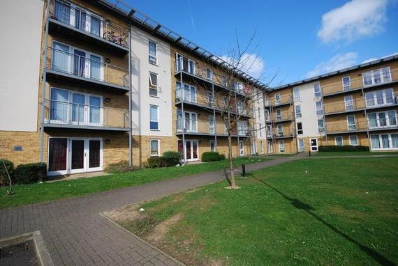 2 Bedroom Flat