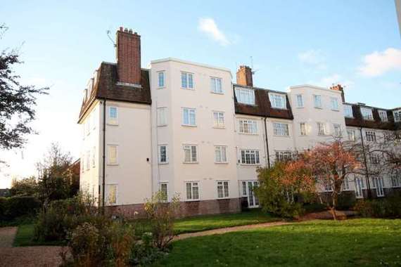 1 Bedroom Flat