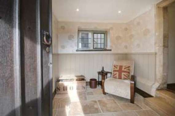 5&nbsp;Bedroom&nbsp;Detached