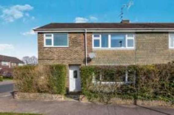 4 Bedroom Semi-Detac...
