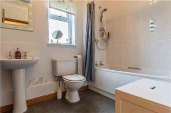 4&nbsp;Bedroom&nbsp;Detached