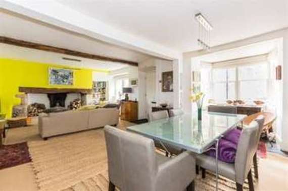 4 Bedroom Terraced