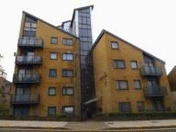 2 Bedroom Flat