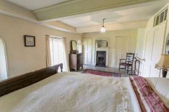 9 Bedroom Detached
