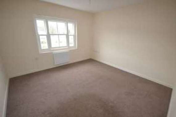 1 Bedroom Flat