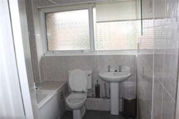 6 Bedroom Detached