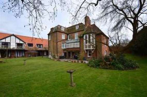 2 Bedroom Flat