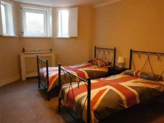 2 Bedroom Apartment