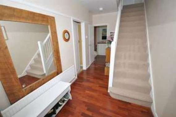 5 Bedroom Semi-Detac...