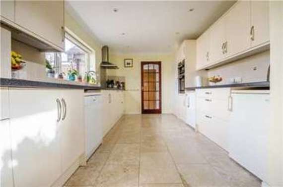 4&nbsp;Bedroom&nbsp;Detached