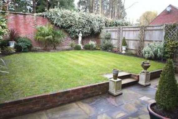 2 Bedroom Semi-Detac...
